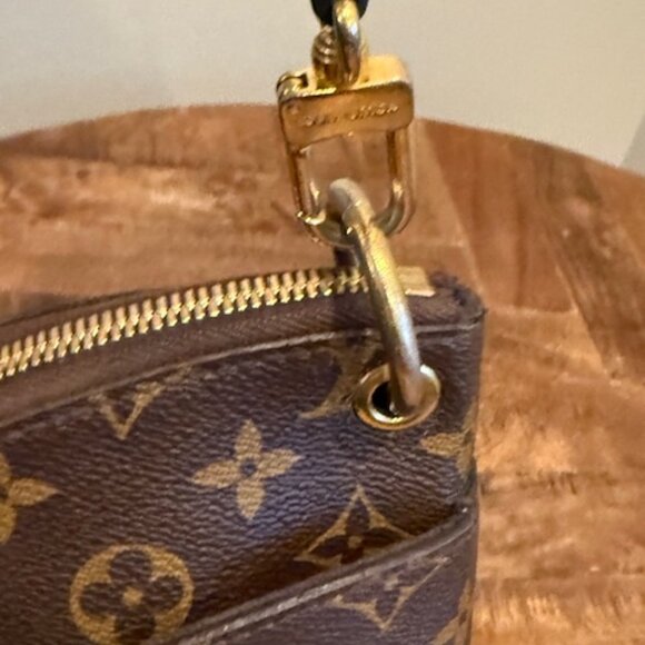 Like New Luois Vuitton Odeon PM / comes with box dust bag and original recept - Picture 6 of 16